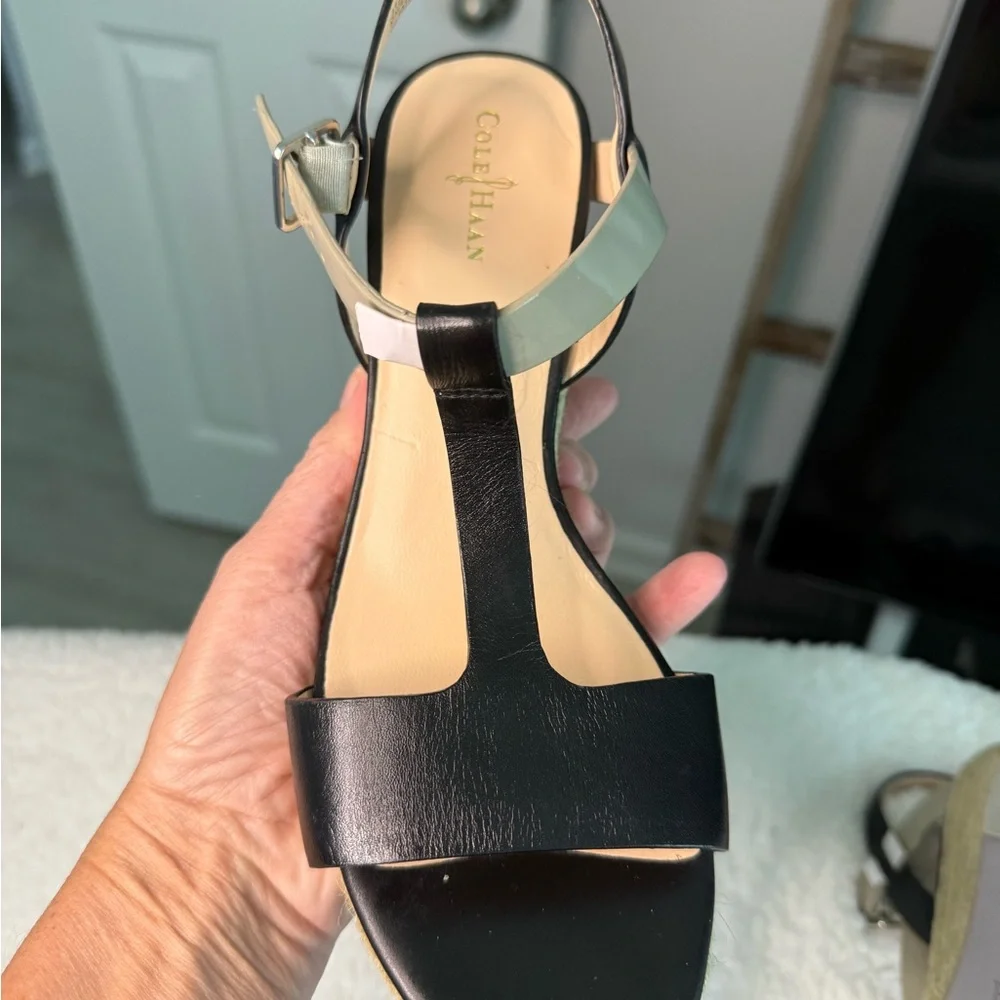 Cole Haan Black and Cream espadrille Wedge Sandals size 8